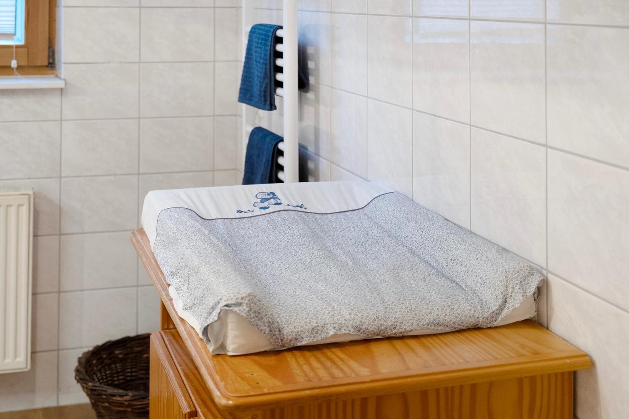 Ruhige Schwarzwald Ferienwohnung Buchenbach  外观 照片